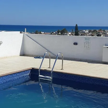 Stefaris Properties لارنكا